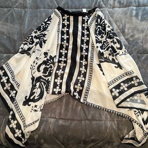 White / navy skirt —- medium